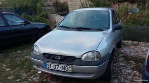 Opel Corsa centenaria Abril/99 - à venda - Ligeiros