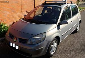 Renault Scénic 120cv cx.6V Janeiro/04 - à venda - Ligeiros