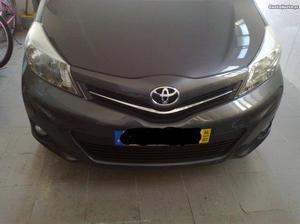 Toyota Yaris 1.4 D4D versao trend Janeiro/14 - à venda -