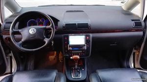 VW Sharan Automat full extras Fevereiro/03 - à venda -