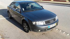 Audi A4 1.9 TDI - 130 cv Abril/01 - à venda - Ligeiros