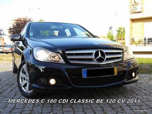 Mercedes-Benz C 180 cdi Be Classic Junho/11 - à venda -