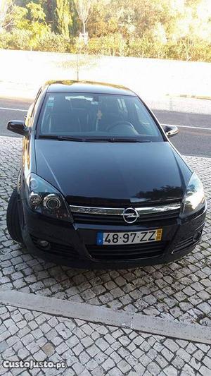 Opel Astra Cosmo Maio/05 - à venda - Ligeiros Passageiros,