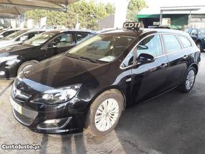 Opel Astra ST 1.7 CDTi Cosmo Julho/13 - à venda - Ligeiros