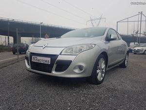 Renault Mégane Dinamique S Janeiro/10 - à venda - Ligeiros