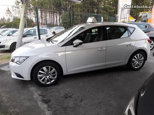 Seat Leon 1.6 TDi Reference Fevereiro/14 - à venda -