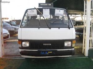 Toyota Hiace VLH51V Junho/88 - à venda - Ligeiros