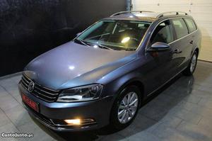 VW Passat Variant 1.6TDI DSG Maio/13 - à venda - Ligeiros