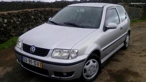 VW Polo 3 portas 137mil Janeiro/02 - à venda - Ligeiros