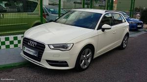 Audi A3 Sportsback TDI 2.0 Março/13 - à venda - Ligeiros