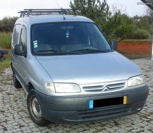 Citroën Berlingo 1,9 D  Novembro/02 - à venda -