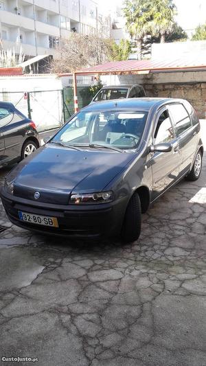 Fiat Punto  Outubro/01 - à venda - Ligeiros