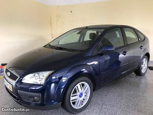 Ford Focus 1.6 HDCI 109 CV GHIA Julho/05 - à venda -