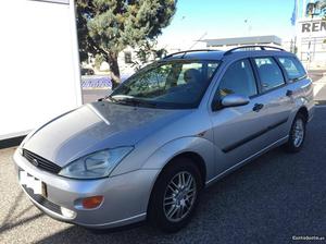 Ford Focus 1.6 sw Guia Dezembro/99 - à venda - Ligeiros