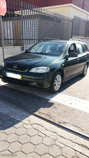 Opel Astra Caravan Club 1.4 Maio/01 - à venda - Ligeiros