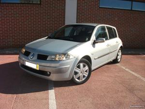 Renault Mégane 1.5 Dci Junho/03 - à venda - Ligeiros