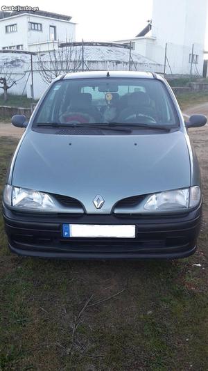 Renault Scénic 5portas Dezembro/96 - à venda - Ligeiros