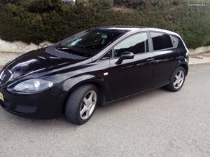 Seat Leon 1.9 tdi sport Março/06 - à venda - Ligeiros