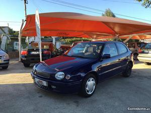 Toyota Corolla 1.4 como novo Fevereiro/99 - à venda -