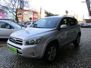 Toyota RAV4 2.2 d-4d x 177cv Setembro/06 - à venda -