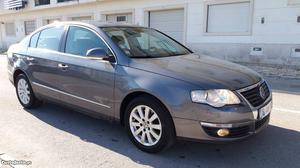 VW Passat 1.9 TDI 105CV 1 dono Julho/05 - à venda -