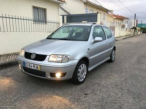 VW Polo 1.0 MPI econômico Janeiro/01 - à venda - Ligeiros