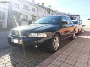 Audi A4 1.9 TDI Sport Agosto/00 - à venda - Ligeiros