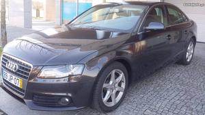 Audi A4 2.0 TDI Sport Agosto/10 - à venda - Ligeiros