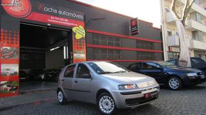 Fiat Punto v Elx 80cv Outubro/00 - à venda - Ligeiros