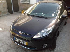 Ford Fiesta Titaneo  Novembro/12 - à venda -