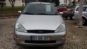 Ford Focus 1.4 Janeiro/00 - à venda - Ligeiros Passageiros,