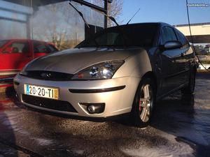 Ford focus 1.8 tdci sport van Abril/02 - à venda -