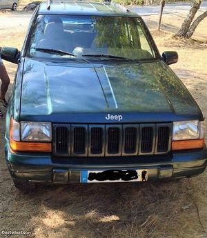 Jeep Cherokee Laredo Dezembro/97 - à venda - Pick-up/