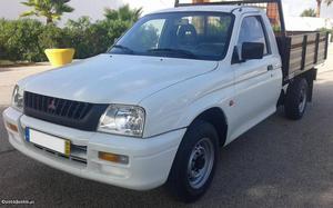 Mitsubishi Pick Up LTD Janeiro/01 - à venda -