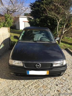 Opel Astra 1.4 Março/95 - à venda - Ligeiros Passageiros,
