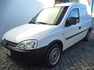 Opel Combo Van 1.7 DI Fevereiro/03 - à venda - Comerciais /