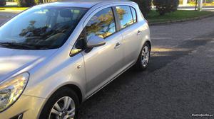 Opel Corsa 1.3 CDTi 5 portas Junho/11 - à venda - Ligeiros