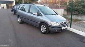 Opel Zafira -7lug Março/05 - à venda - Ligeiros