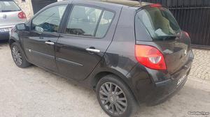 Renault Clio panoramico dci Abril/07 - à venda - Ligeiros