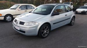 Renault Mégane 1.5dci Dezembro/03 - à venda - Comerciais /