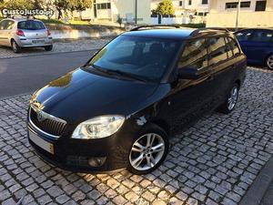 Skoda Fabia Break 1.4 TDi Sport Fevereiro/08 - à venda -