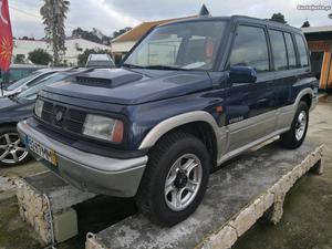 Suzuki Vitara 1.9 JLX 1.9 TD Dezembro/98 - à venda -