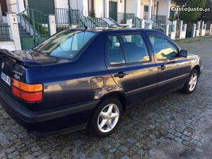 VW 1.8i km Junho/94 - à venda - Ligeiros Passageiros,