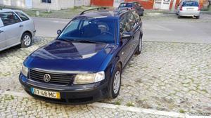 VW Passat 1.6 Agosto/99 - à venda - Ligeiros Passageiros,