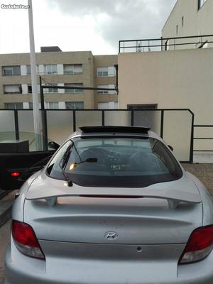 Hyundai FX Coupe Troco Dezembro/00 - à venda - Ligeiros