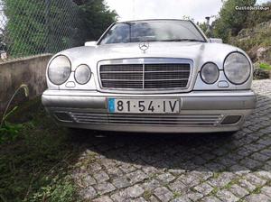 Mercedes E200 Outubro/98 - à venda - Ligeiros Passageiros,