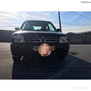 Nissan micra  V Dezembro/98 - à venda - Ligeiros