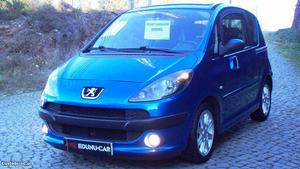 Peugeot  HDI Julho/05 - à venda - Monovolume / SUV,