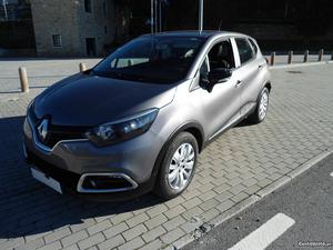 Renault Captur Business DCI GPS Junho/15 - à venda -