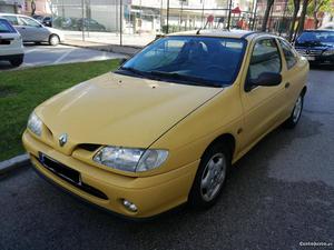 Renault Mégane Coupe 1.6 Junho/99 - à venda - Ligeiros
